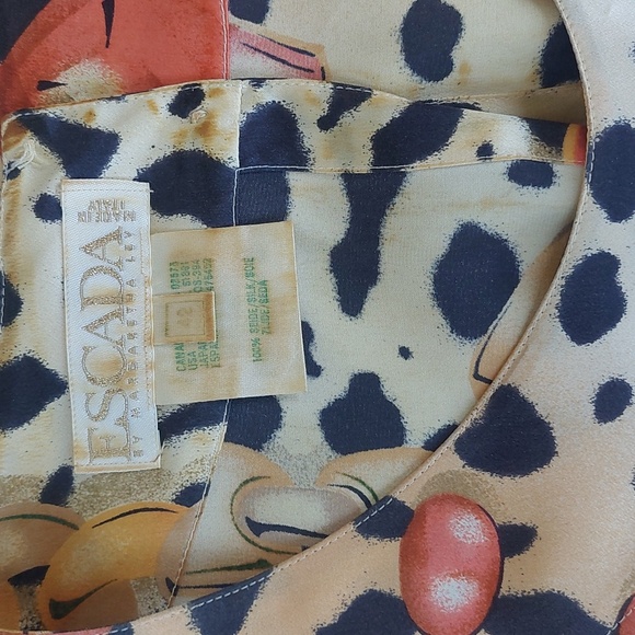 ESCADA 100% silk Short Sleeve Top Animal & Jewlery Design size 42 (EU) - Picture 3 of 7